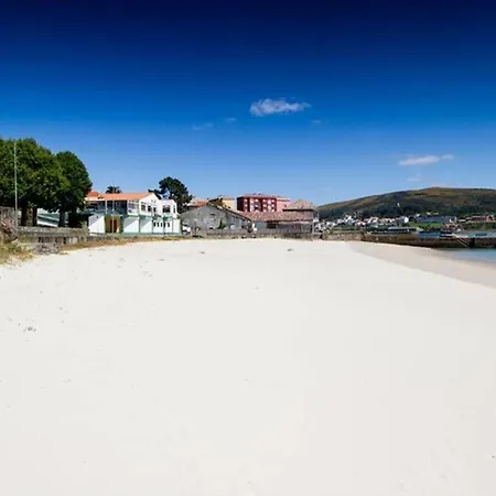 Playa De Quenxe Corcubión
